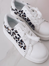 LEOPARD LACE-UPS