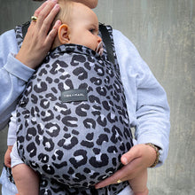 ISARA ERGONOMIC BABY CARRIER | LEOPARD PRINT